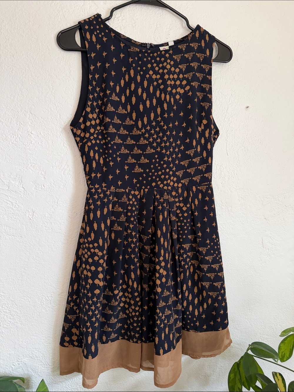 Women’s Black and Tan Patterned Fit & Flare Dress